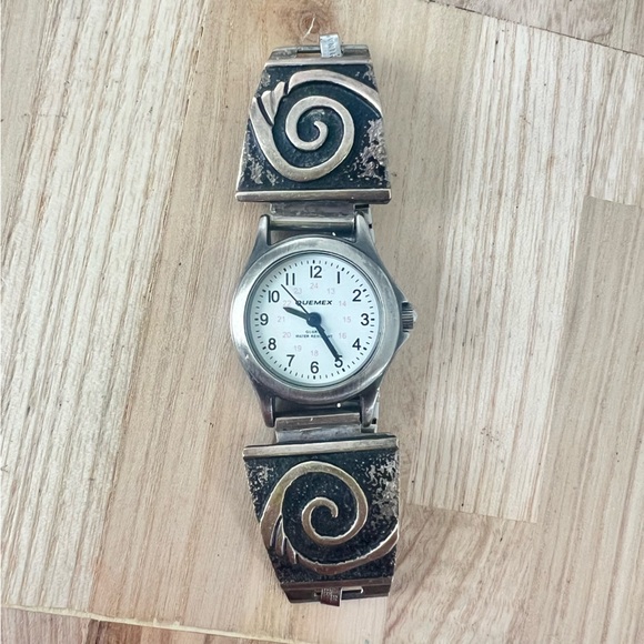 Vintage Quemex ladies artisan sterling silver watch bracelet NEW BATTERY main image 8